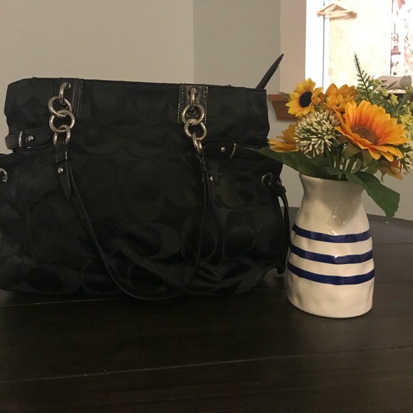 Coach Tote Medium - Picture 3 of 5